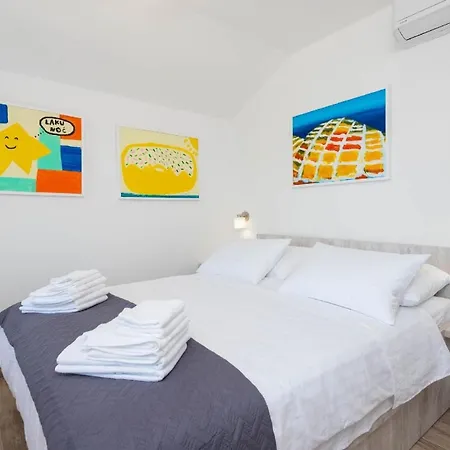 別荘 Ferienhaus Mit Privatpool Fuer 8 Personen Ca 200 Qm In Kuciste, Dalmatien Sueddalmatien クチフェ
